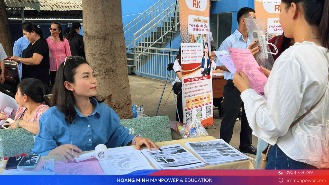 Hoàng Minh & Cao Đẳng Công Nghệ Tp.HCM_ Mở Ra Lộ Trình Liên Thông – Thực Tập – Làm Việc Tại Đài Loan