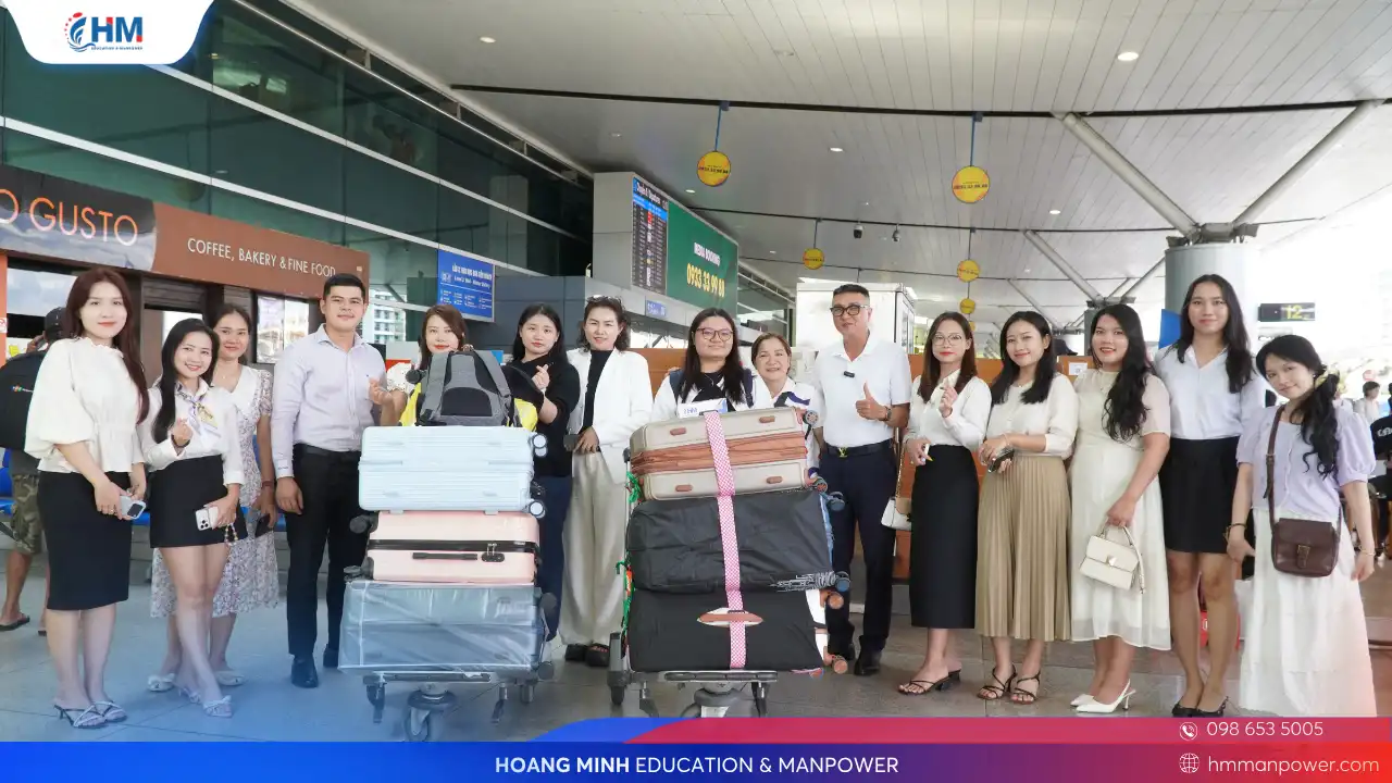 Hoàng Minh Tiễn Bay 02 Học Viên Du Học Nghề New Zealand Ngành Mầm Non